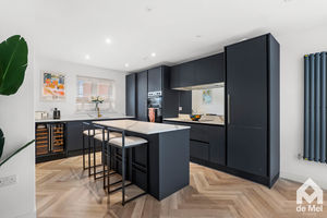 Photo 17- click for photo gallery